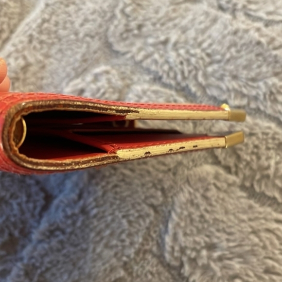 Louis Vuitton Red and Gold Suhali Agenda Day Planner Wallet - Picture 5 of 6